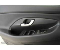 Hyundai i30 1.0 TGDI Klass LR 48V 120 de 2024 con 26.570 Km por 21.500 EUR. en Madrid