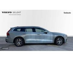 Volvo V 60 V60 Core, B4 Mild Hybrid, Diesel de 2025 con 3 Km por 44.900 EUR. en Murcia