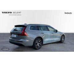 Volvo V 60 V60 Core, B4 Mild Hybrid, Diesel de 2025 con 3 Km por 44.900 EUR. en Murcia