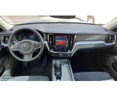 Volvo V 60 V60 Core, B4 Mild Hybrid, Diesel de 2025 con 3 Km por 44.900 EUR. en Murcia