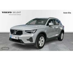 Volvo XC40 XC40 Essential, T2 Automatica Microhibrido, Gasolina de 2024 con 13.440 Km por 29.900 EUR