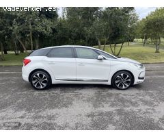 Citroen DS5 2.0 hdi 160cv Automatico de 2014 con 260.000 Km por 7.500 EUR. en Asturias