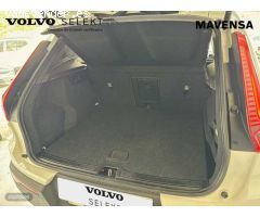 Volvo XC40 D3 Business Plus Manual de 2020 con 86.128 Km por 26.900 EUR. en Badajoz