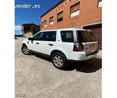 Land Rover Freelander TD4 S de 2013 con 83.000 Km por 15.700 EUR. en Caceres