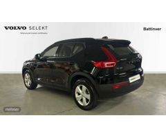 Volvo XC40 1.5 T2 CORE AUTO 129 5P de 2023 con 35.980 Km por 29.900 EUR. en Madrid