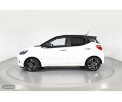 Hyundai i10 1.2 MPI Tecno 2C de 2022 con 40.453 Km por 14.700 EUR. en Barcelona
