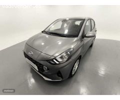 Hyundai i10 1.0 MPI Klass Aut. de 2022 con 21.850 Km por 14.200 EUR. en Barcelona