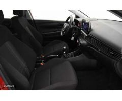 Hyundai Bayon 1.2 MPI Klass de 2024 con 14.977 Km por 16.900 EUR. en Alicante