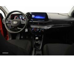 Hyundai Bayon 1.2 MPI Klass de 2024 con 14.977 Km por 16.900 EUR. en Alicante