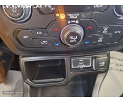 Jeep Renegade 1.5 HYBRID AUT. NIGHT EAGLE 5P de 2022 con 65.097 Km por 19.900 EUR. en Pontevedra