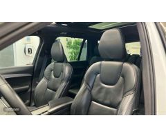 Volvo XC 90 2.0 B5 D R-DESIGN AWD AUTO 235 CV de 2022 con 92.057 Km por 49.900 EUR. en A Coruna
