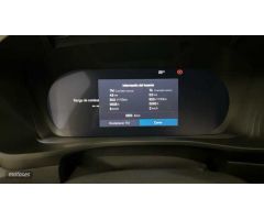 Volvo XC40 Essential, B3 Mild Hybrid, Gasolina de 2024 con 7 Km por 36.000 EUR. en Valencia