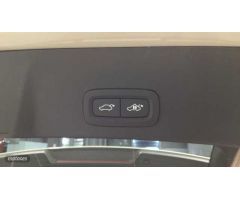 Volvo XC40 XC40 PLUS B3 MILD HYBRID GASOLINA de 2025 con 4 Km por 40.900 EUR. en Cantabria