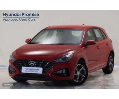 Hyundai i30 1.0 TGDI Klass LR 48V 120 de 2024 con 9.484 Km por 21.990 EUR. en Pontevedra