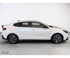 Hyundai i30 1.0 TGDI N Line 100 de 2025 con 9 Km por 26.600 EUR. en Cadiz