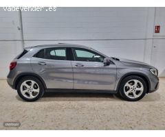 Mercedes Clase GLA 180 de 2019 con 90.000 Km por 19.800 EUR. en Sevilla