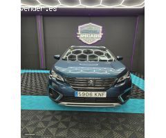 Peugeot 5008 ALLURE de 2018 con 113.018 Km por 16.200 EUR. en Granada