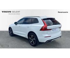 Volvo XC 60 XC60 B4(D) AWD R-Design Automatico de 2021 con 73.644 Km por 37.450 EUR. en Navarra