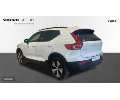 Volvo XC40 Recharge Plus, T4 plug-in hybrid, El?ctrico/Gasolina, Dark de 2023 con 26.185 Km por 37.9