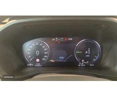 Volvo XC40 Recharge Plus, T4 plug-in hybrid, El?ctrico/Gasolina, Dark de 2023 con 26.185 Km por 37.9
