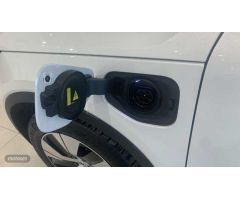 Volvo XC40 Recharge Plus, T4 plug-in hybrid, El?ctrico/Gasolina, Dark de 2023 con 26.185 Km por 37.9