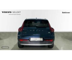 Volvo XC40 XC40 Recharge Core, T4 Hibrido enchufable, Gasolina, Bright de 2023 con 16.000 Km por 39.