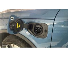 Volvo XC40 XC40 Recharge Core, T4 Hibrido enchufable, Gasolina, Bright de 2023 con 16.000 Km por 39.