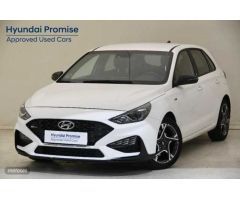 Hyundai i30 1.0 TGDI N Line 30A 120 de 2024 con 14.881 Km por 21.490 EUR. en A Coruna