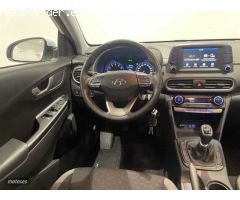 Hyundai Kona 1.0 TGDI Klass 4x2 de 2020 con 75.000 Km por 14.900 EUR. en Barcelona