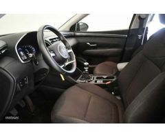 Hyundai Tucson 1.6 TGDI Klass 4x2 de 2024 con 15.357 Km por 23.920 EUR. en Madrid