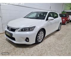 Lexus CT 200h Drive navi de 2014 con 138.000 Km por 12.300 EUR. en Sevilla