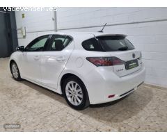 Lexus CT 200h Drive navi de 2014 con 138.000 Km por 12.300 EUR. en Sevilla