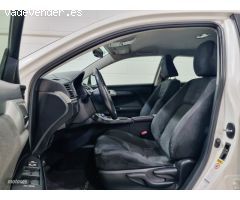 Lexus CT 200h Drive navi de 2014 con 138.000 Km por 12.300 EUR. en Sevilla
