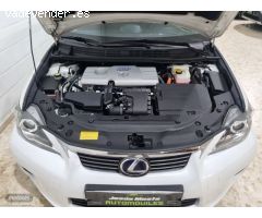 Lexus CT 200h Drive navi de 2014 con 138.000 Km por 12.300 EUR. en Sevilla