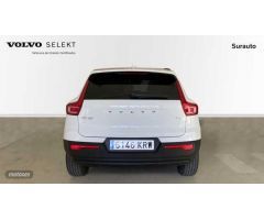 Volvo XC40 1.5 T3 156 5P de 2018 con 100.000 Km por 20.500 EUR. en Cadiz