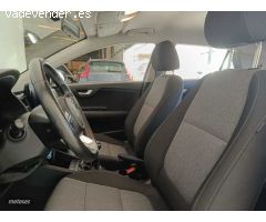 Kia Stonic 1.2 DPI CONCEPT 84 5P de 2022 con 23.827 Km por 17.000 EUR. en Cadiz