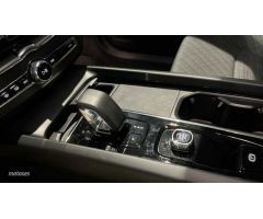 Volvo XC 60 XC60 Core, B4 Semihibrido, Diesel de 2024 con 24.000 Km por 40.900 EUR. en Valencia
