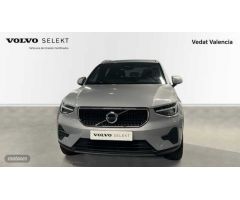 Volvo XC40 XC40 Core, B3 Mild hybrid, Gasolina de 2024 con 25.659 Km por 33.900 EUR. en Valencia