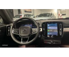 Volvo XC40 XC40 Core, B3 Mild hybrid, Gasolina de 2024 con 25.659 Km por 33.900 EUR. en Valencia