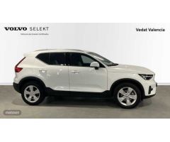 Volvo XC40 2.0 B3 CORE AUTO 163 5P de 2024 con 31.319 Km por 33.900 EUR. en Valencia