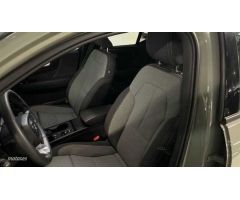 Volvo XC40 2.0 B3 CORE AUTO 163 5P de 2024 con 28.868 Km por 33.900 EUR. en Valencia