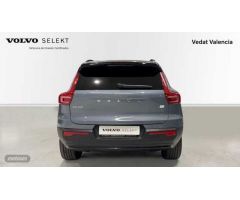 Volvo XC40 XC40 Recharge Core, Electrico Puro, Electrico de 2022 con 35.300 Km por 39.900 EUR. en Va