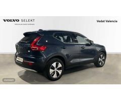Volvo XC40 1.5 T5 RECHARGE INSCRIPTION EXP DCT 262 5P de 2022 con 40.000 Km por 30.900 EUR. en Valen