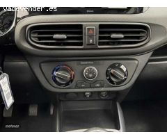 Hyundai i10 1.0 MPI Klass de 2024 con 8.183 Km por 12.900 EUR. en Barcelona