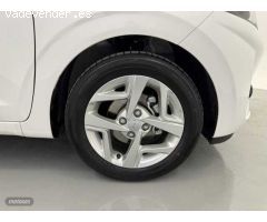 Hyundai i10 1.0 MPI Klass de 2024 con 17.718 Km por 12.200 EUR. en Barcelona