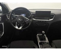 Kia XCeed 1.5 MHEV Tech de 2021 con 46.150 Km por 20.200 EUR. en Barcelona