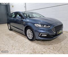 Ford Mondeo Hybrid de 2020 con 130.000 Km por 13.800 EUR. en Sevilla