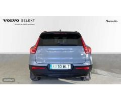Volvo XC40 Recharge Core, Single Motor Extended Range, Electrico de 2023 con 12.894 Km por 37.490 EU