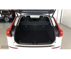 Volvo XC 60 D3 Business Plus Manual de 2020 con 92.775 Km por 28.900 EUR. en Almeria