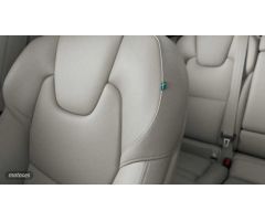 Volvo XC 60 2.0 T6 RECHARGE PLUS DARK AUTO 4WD 5P de 2024 con 1 Km por 61.500 EUR. en Madrid